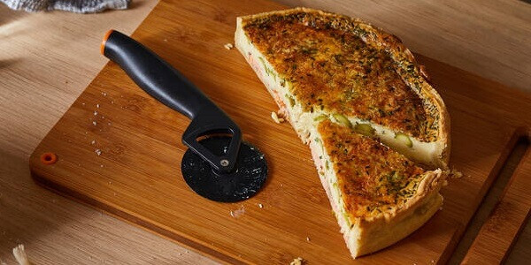 Нож для резки пиццы купить