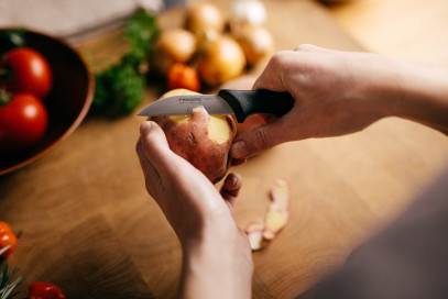 Набір кухонних ножів для овочів Fiskars Essential 3шт (1065584), фото 8