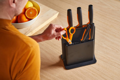 Набір кухонних ножів з пластиковим блоком Fiskars Functional Form ™ 5 шт 1057554, фото 12