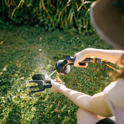 Багатофункціональний пістолет-розпилювач Fiskars регульований (1070836), фото 4