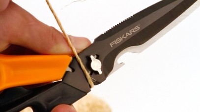 Багатофункціональні ножиці Fiskars Cuts + More 23 см леза з титановим покриттям 1000809, фото 13