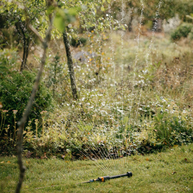 Дощувач Fiskars осцилюючий Fiskars Solid M (1070835), фото 4