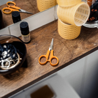 Маникюрные ножницы Fiskars Classic с закругленными кончиками 10 см (1075060), фото 8