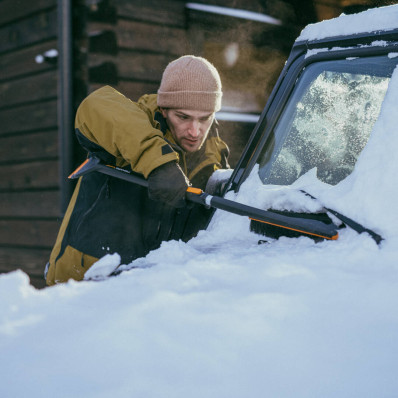 Щітка-скребок телескопічна Fiskars X-series™ (1078493), фото 7