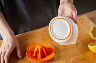 Соковижималка для цитрусових Fiskars Functional Form 1016125, фото 6