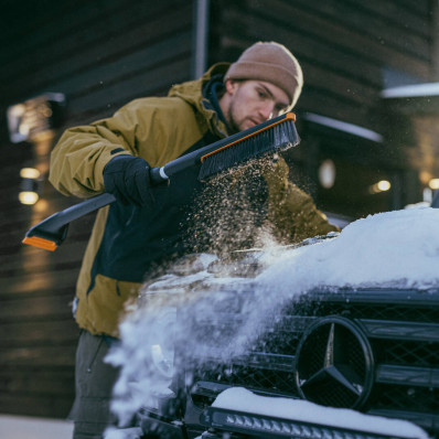 Щітка-скребок телескопічна Fiskars X-series™ (1078493), фото 5